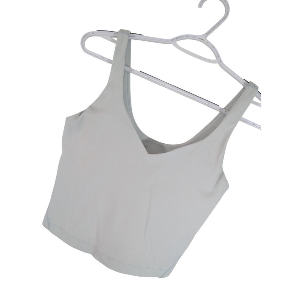 LULULEMON! ULTRA PALEST LIGHT BLUE STRETCH BUILT IN BRA TOP, ACTIVEWEAR! SZ 6